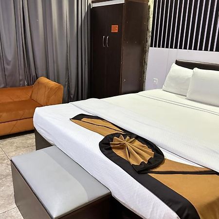Msquare Hotel Gra イケジャ エクステリア 写真