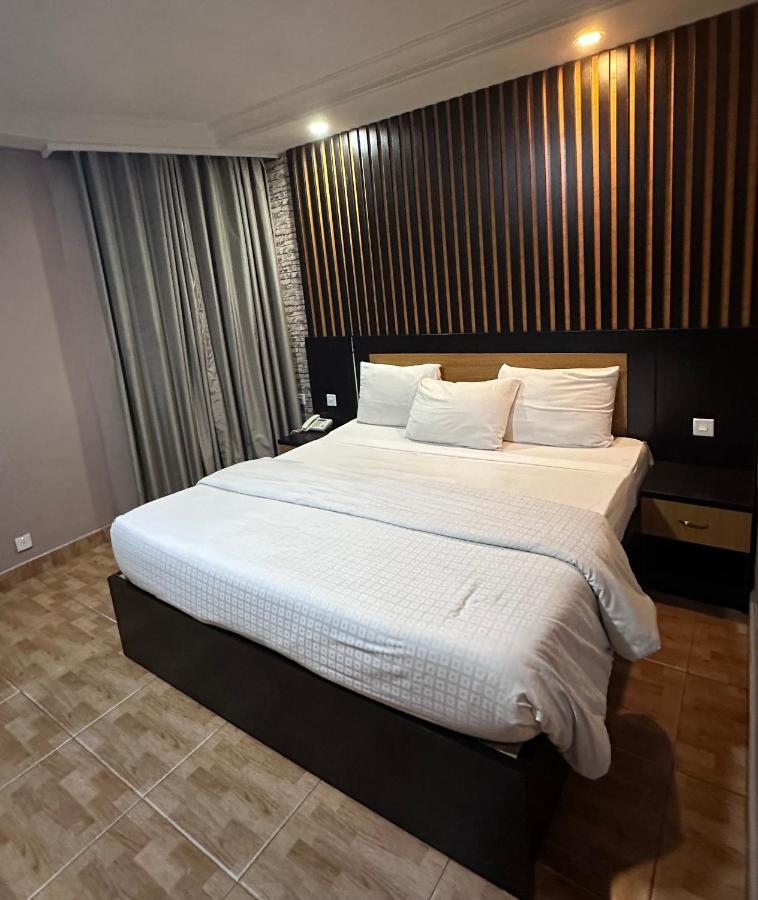 Msquare Hotel Gra イケジャ エクステリア 写真