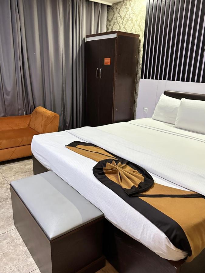 Msquare Hotel Gra イケジャ エクステリア 写真