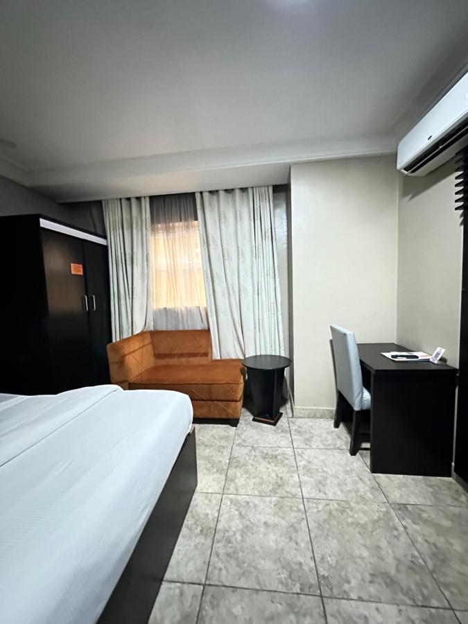 Msquare Hotel Gra イケジャ エクステリア 写真
